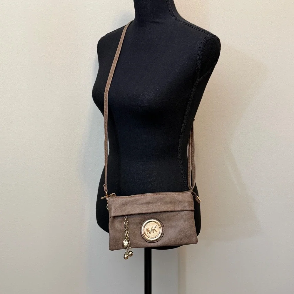 Michael Kors Brown Pebbled Faux Leather Crossbody Bag Gold Logo Medallion Tassel